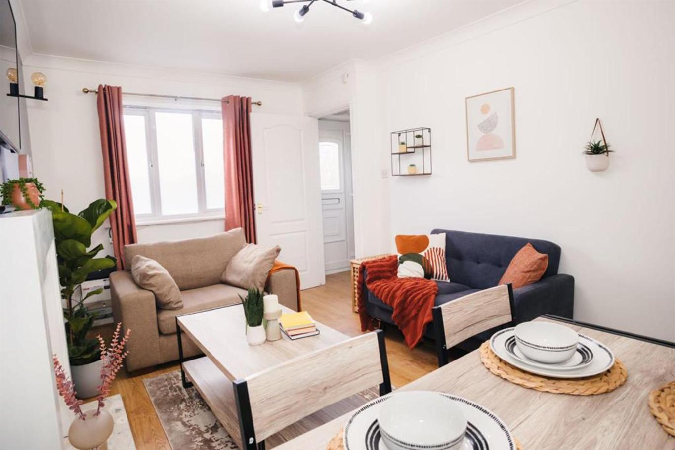 Haydock Cozy 2-Bedroom Home With Free Parking エクステリア 写真