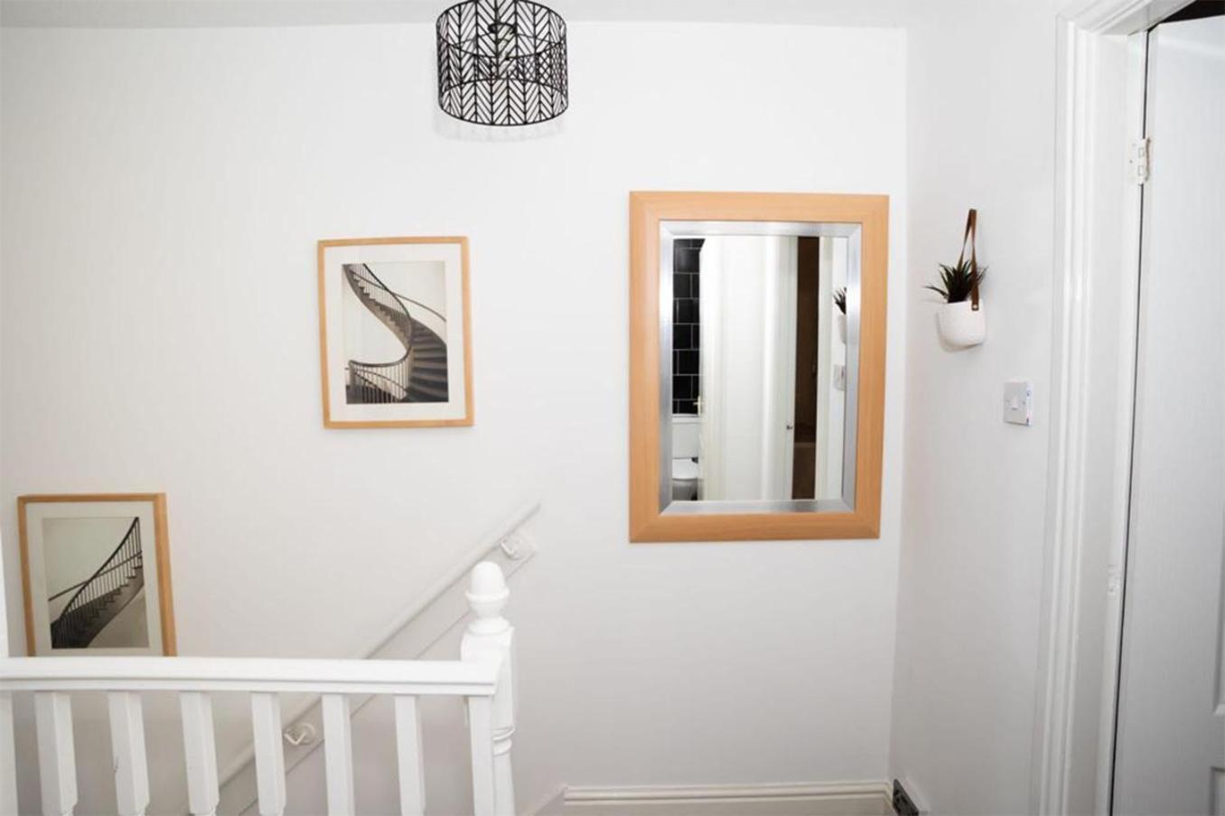 Haydock Cozy 2-Bedroom Home With Free Parking エクステリア 写真