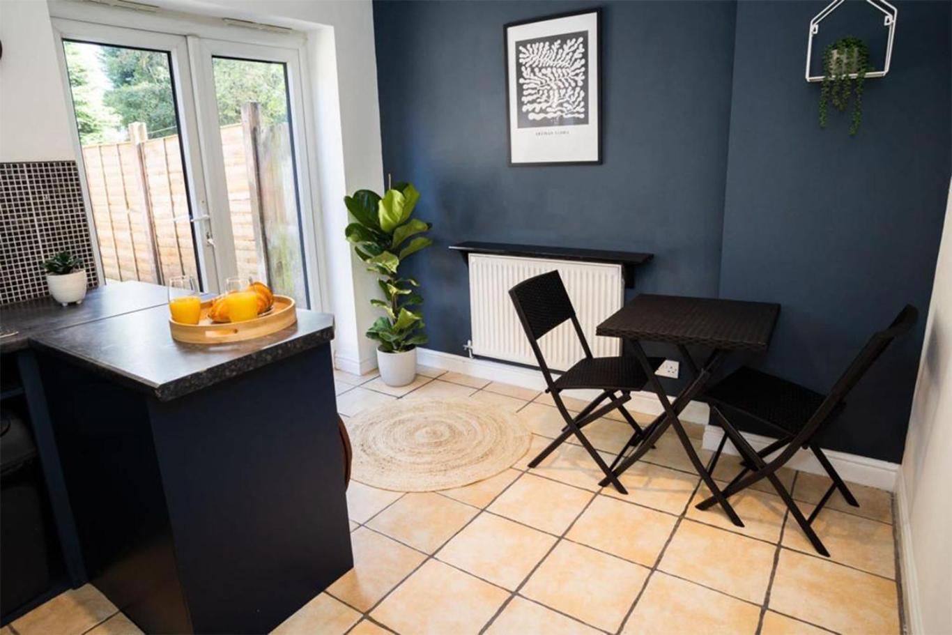 Haydock Cozy 2-Bedroom Home With Free Parking エクステリア 写真